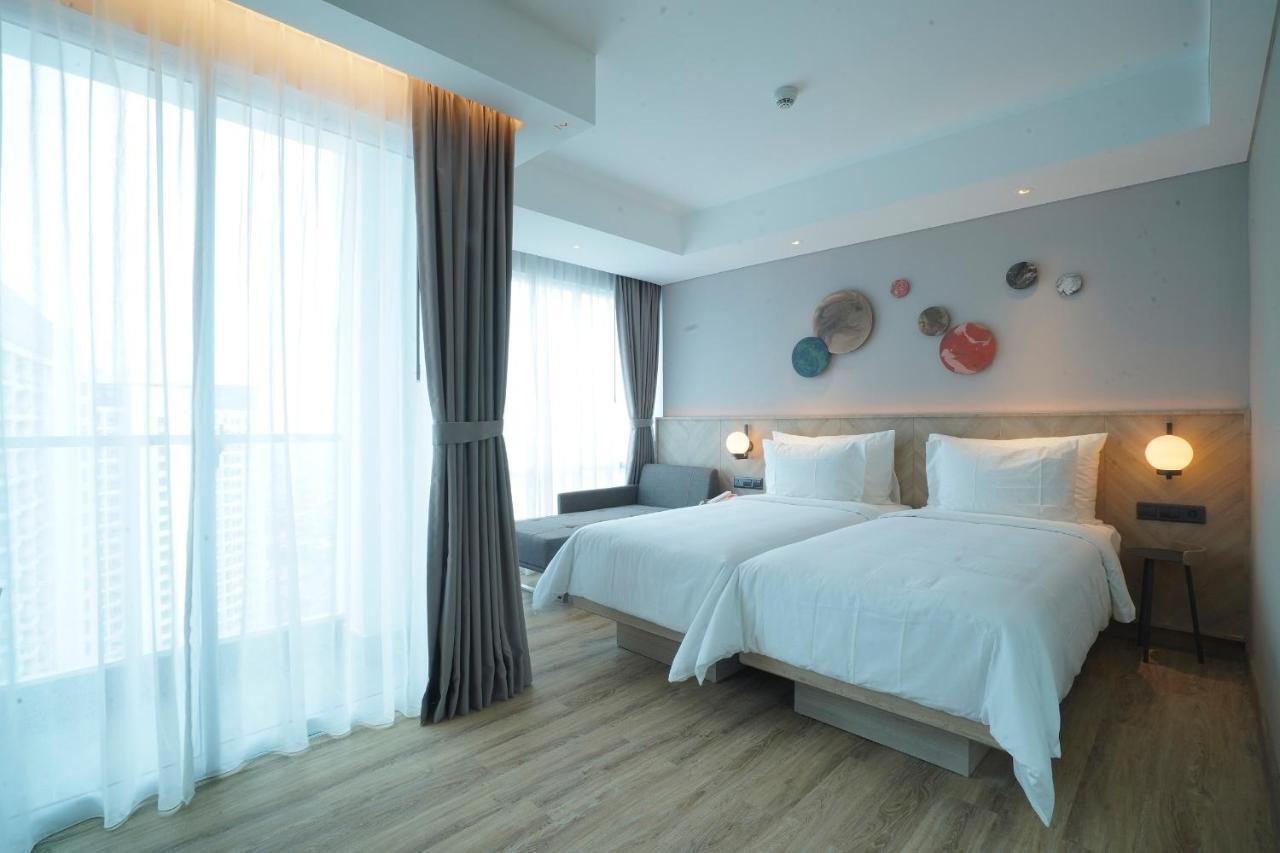 Harris Suites Puri Mansion Джакарта Екстер'єр фото