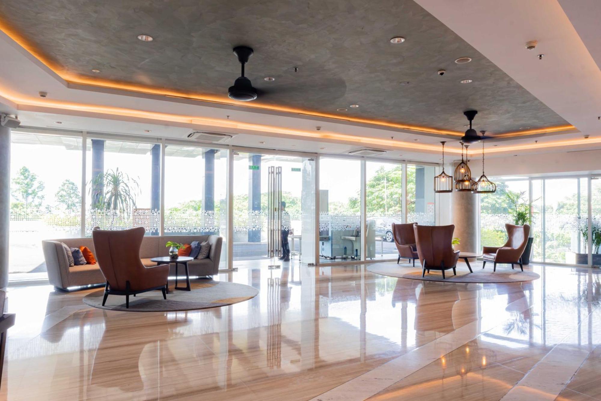 Harris Suites Puri Mansion Джакарта Екстер'єр фото